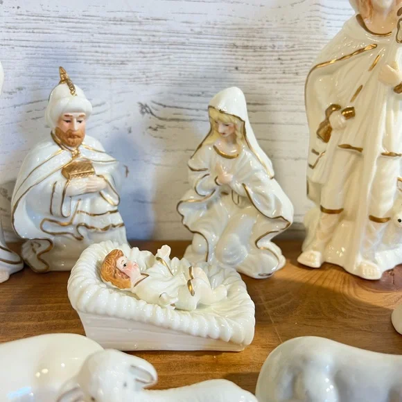 Nativity figurines gold white Jesus ceramic decor Christmas holiday - Picture 3 of 5